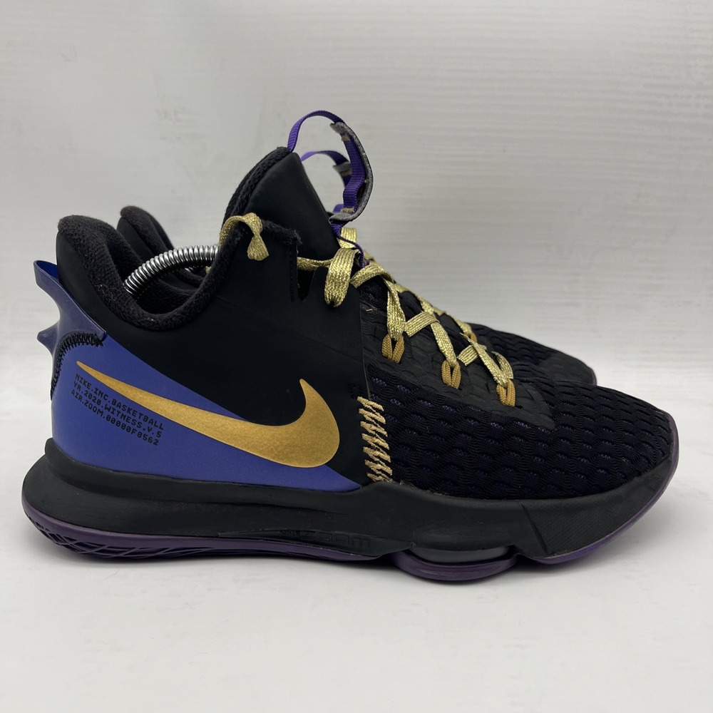 Nike Black Performance Sneakers with Cushioning